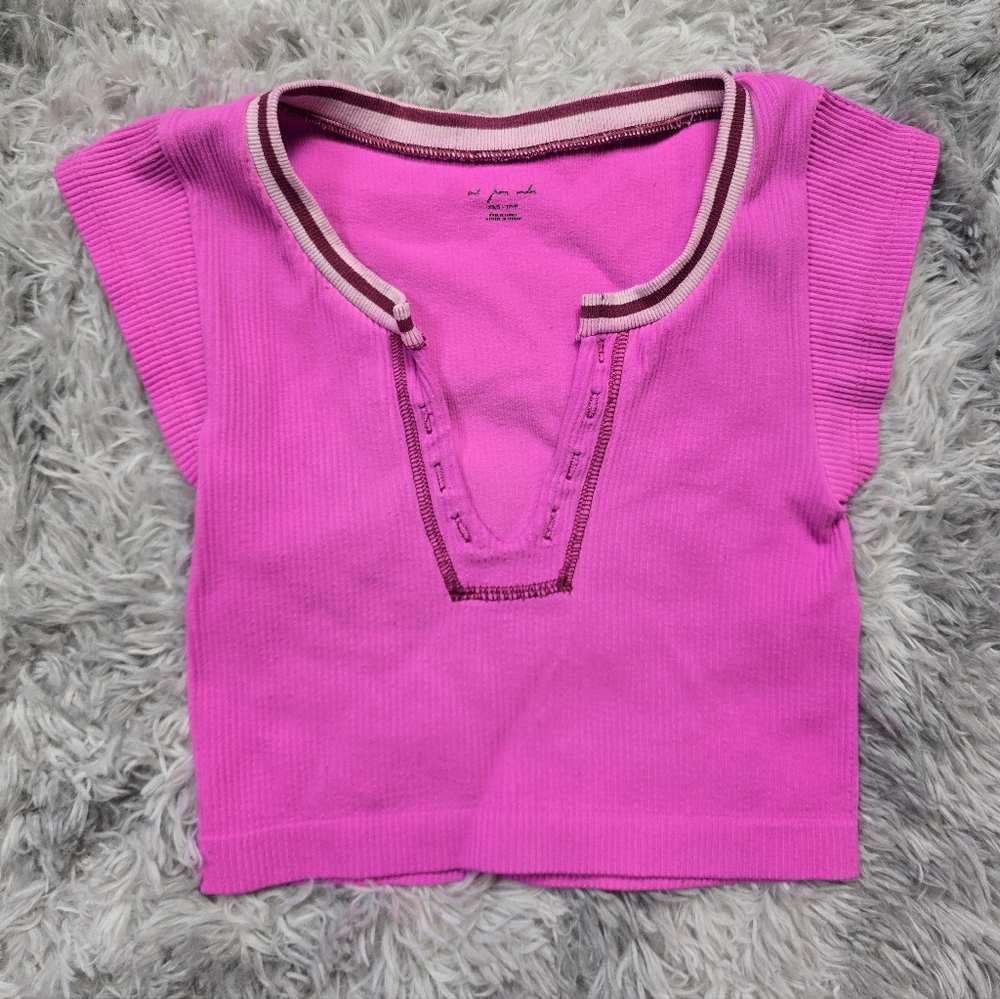 Urban Outfitters Pink Ribbed Crop Top